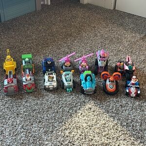 Paw Patrol Vehicles and Characters
